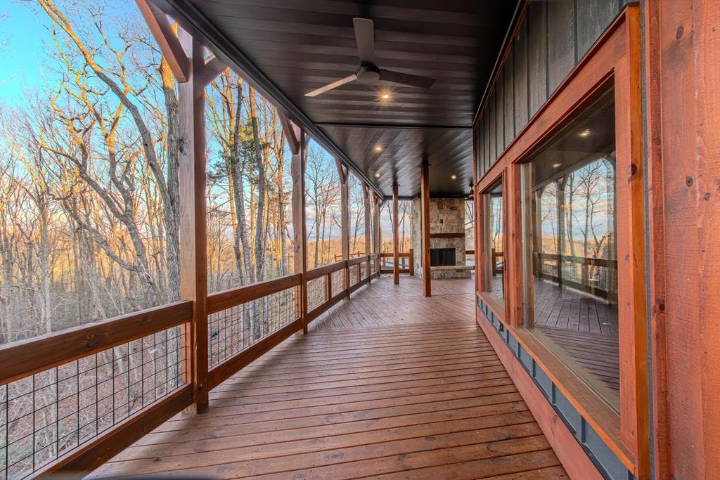 470 Skylight Drive, Blue Ridge GA 30513 - Photo