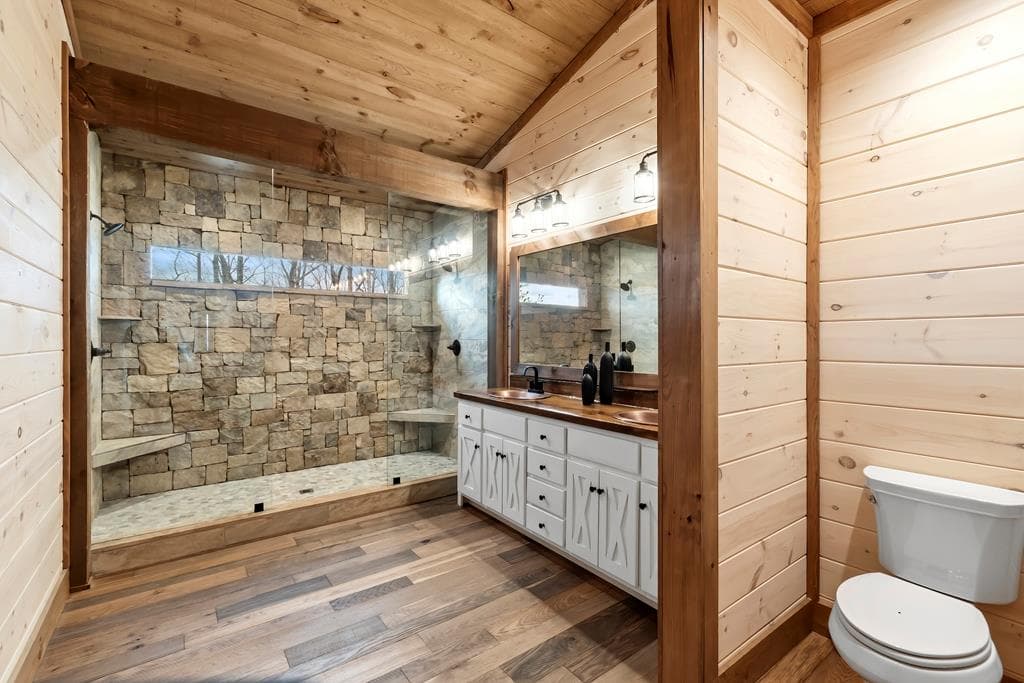 470 Skylight Drive, Blue Ridge GA 30513 - Photo