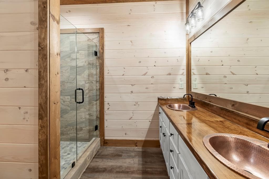 470 Skylight Drive, Blue Ridge GA 30513 - Photo