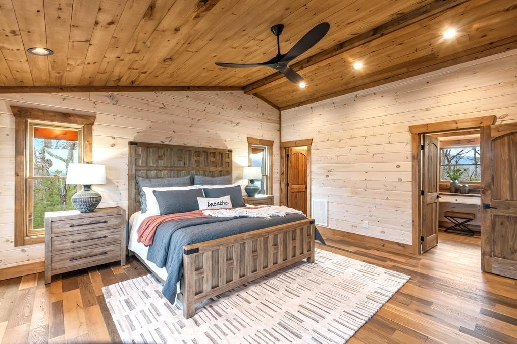 470 Skylight Drive, Blue Ridge GA 30513 - Photo