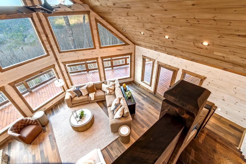 470 Skylight Drive, Blue Ridge GA 30513 - Photo