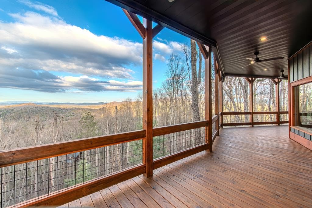 470 Skylight Drive, Blue Ridge GA 30513 - Photo