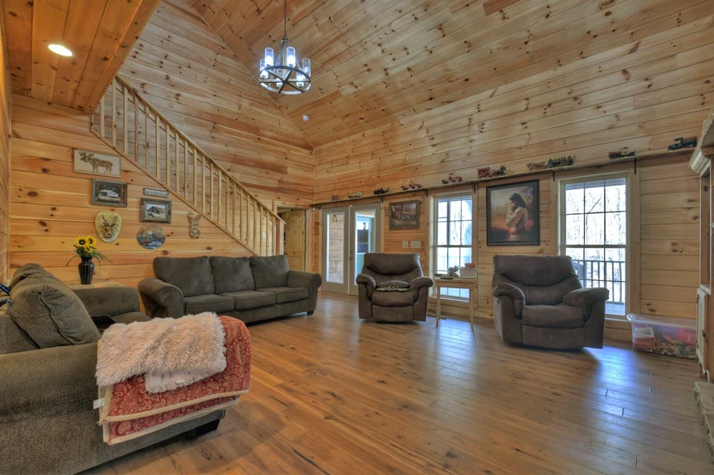 207 Joliet Drive, Ellijay GA 30540 - Photo