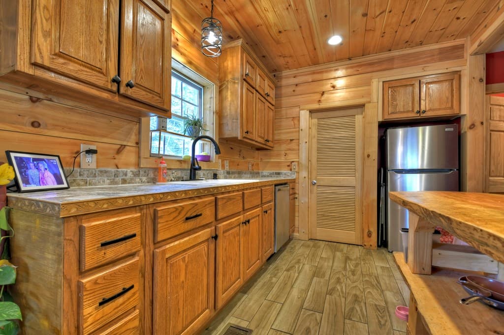 207 Joliet Drive, Ellijay GA 30540 - Photo