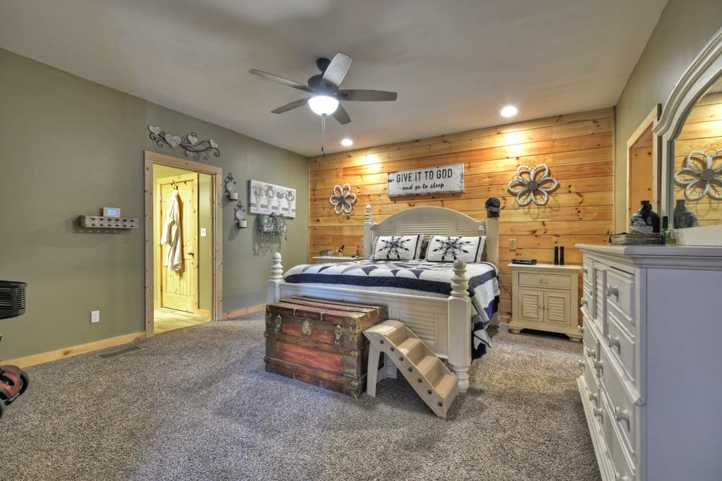 207 Joliet Drive, Ellijay GA 30540 - Photo