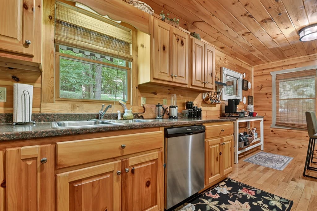 658 Navaho Way, Ellijay GA 30540 - Photo