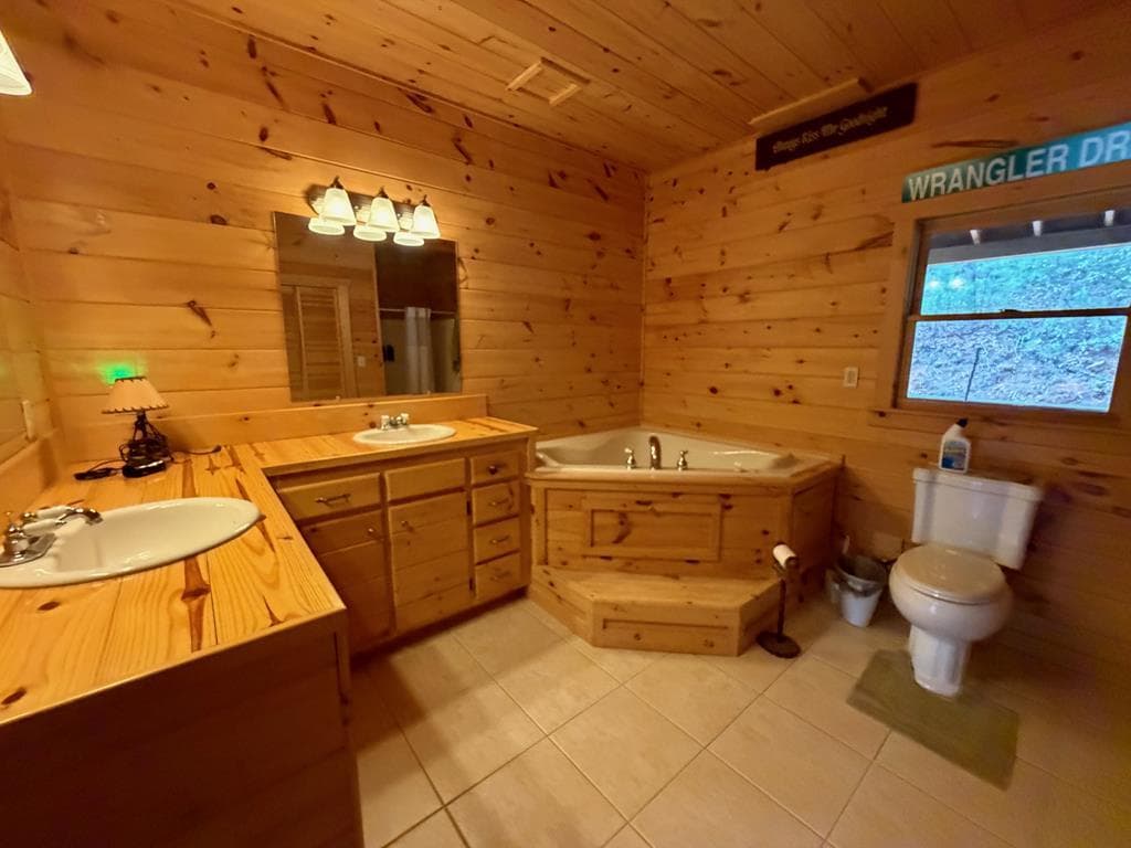 235 Hardslate Road, Blue Ridge GA 30513 - Photo