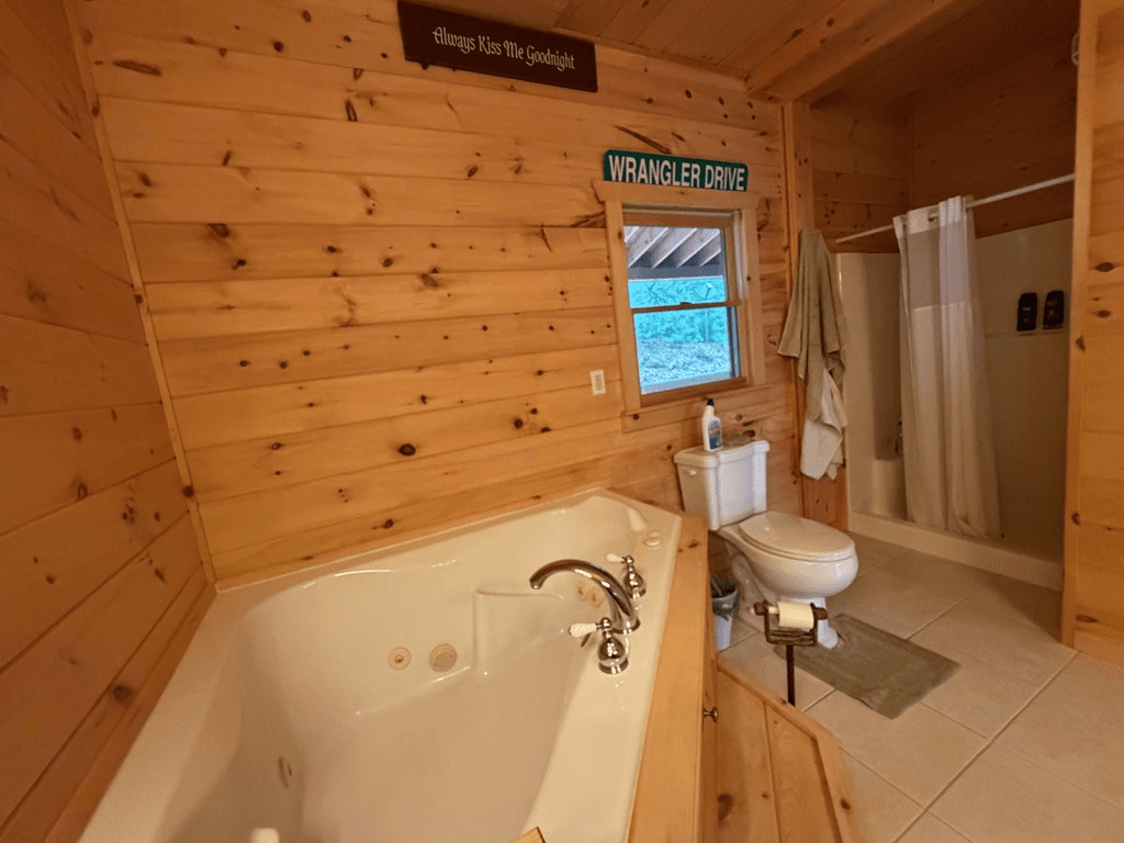 235 Hardslate Road, Blue Ridge GA 30513 - Photo