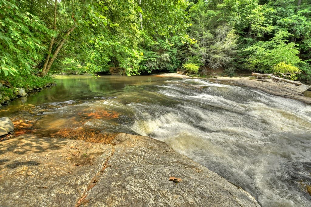 88 Pauls Lane, Ellijay GA 30536 - Photo