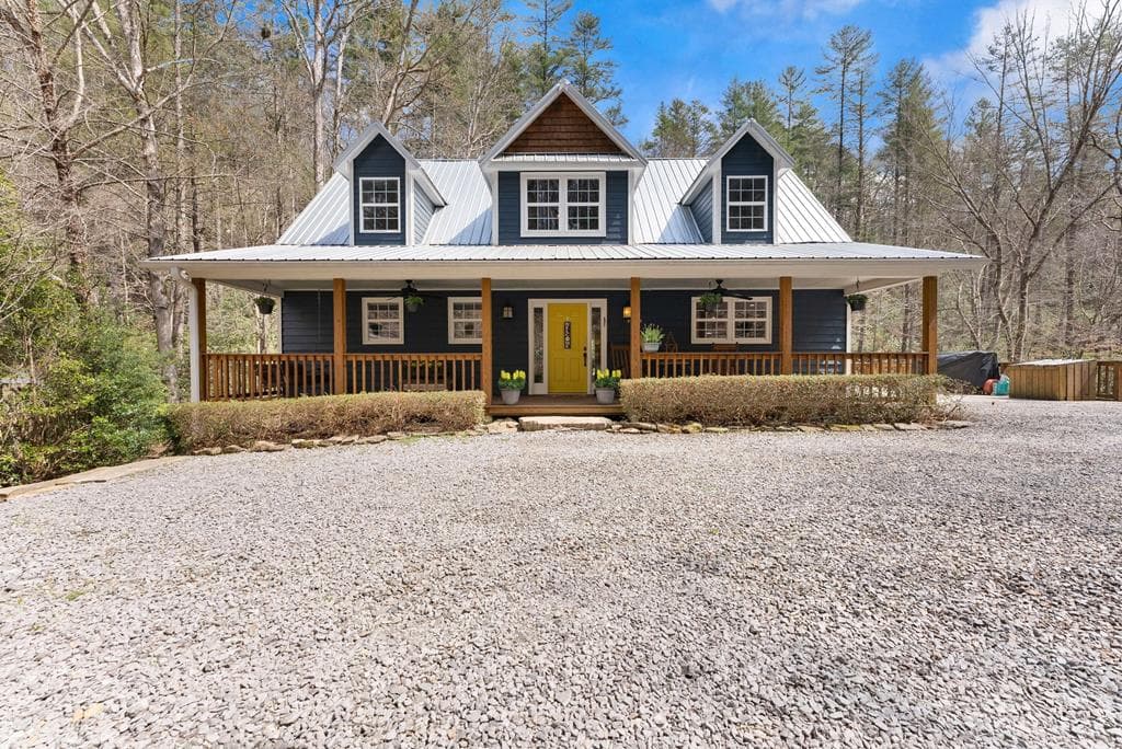 7880 Hiawassee Wilderness, Hiawassee GA 30546 - Primary photo