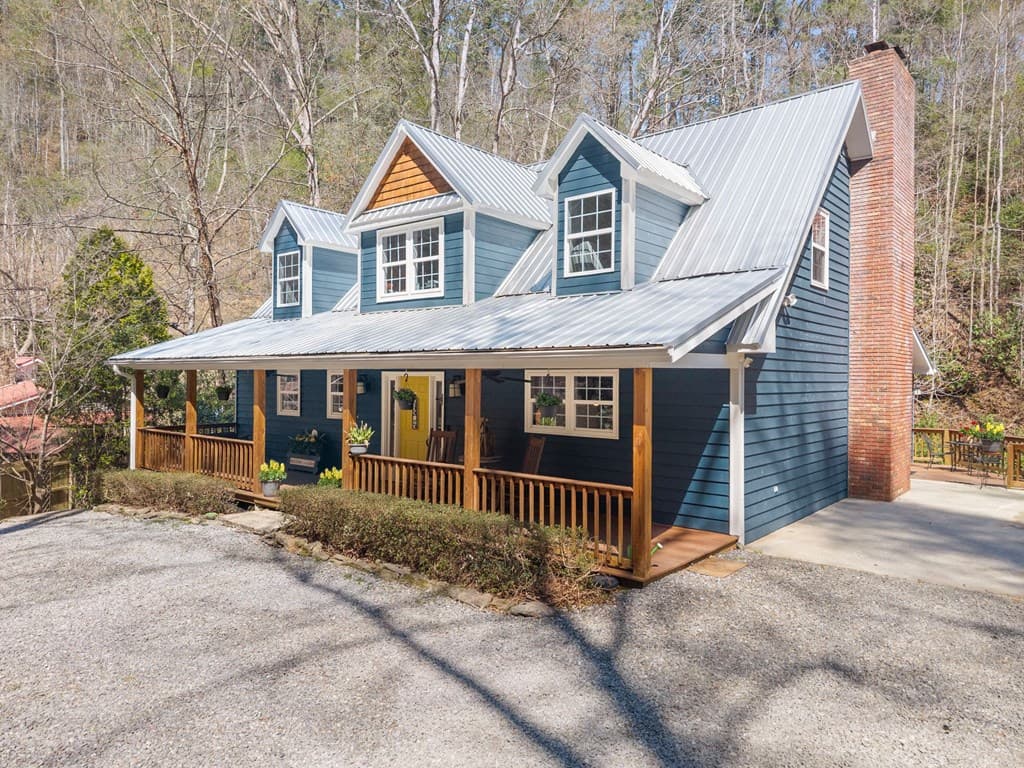 7880 Hiawassee Wilderness, Hiawassee GA 30546 - Photo