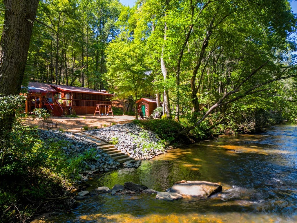 308 Hemlock Trail, Blue Ridge GA 30513 - Photo