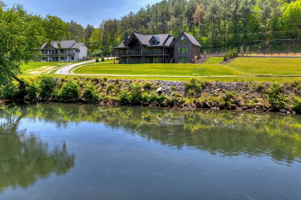 1753 Grassy Creek Road, Copperhill TN 37317 - Photo