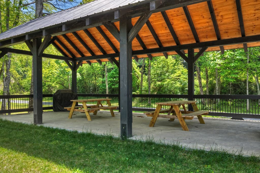 1753 Grassy Creek Road, Copperhill TN 37317 - Photo