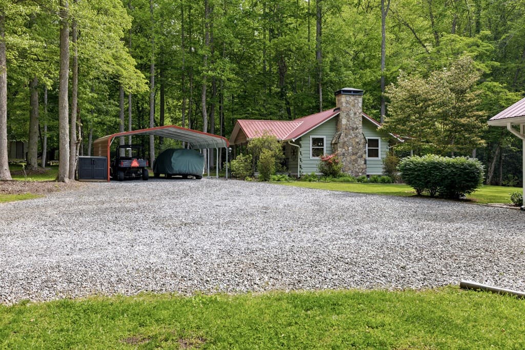 504 Compass Creek Drive, Hayesville NC 28904 - Photo
