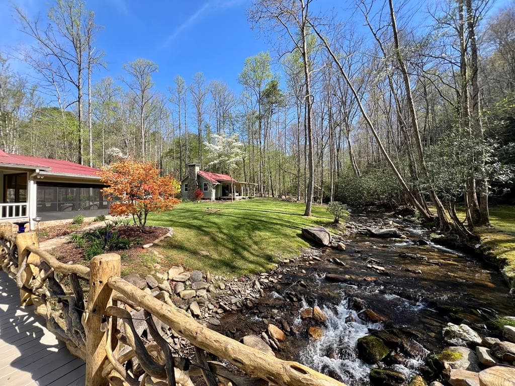 504 Compass Creek Drive, Hayesville NC 28904 - Photo