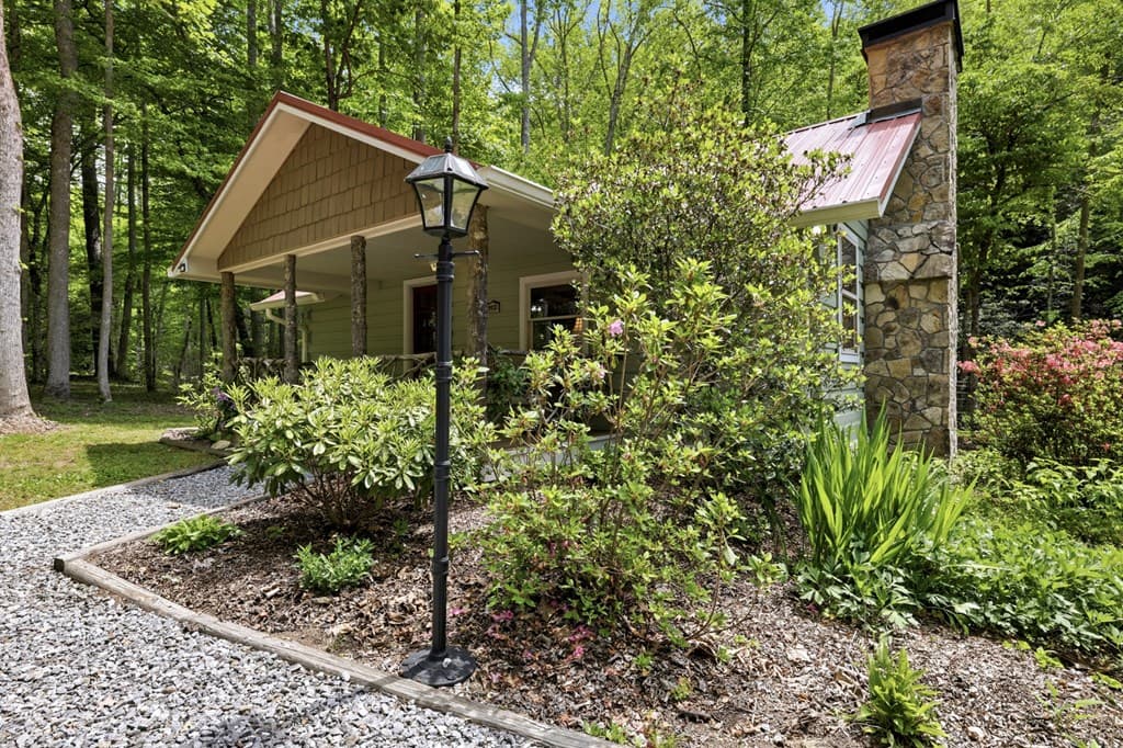 504 Compass Creek Drive, Hayesville NC 28904 - Photo