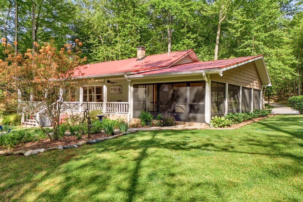 504 Compass Creek Drive, Hayesville NC 28904 - Photo