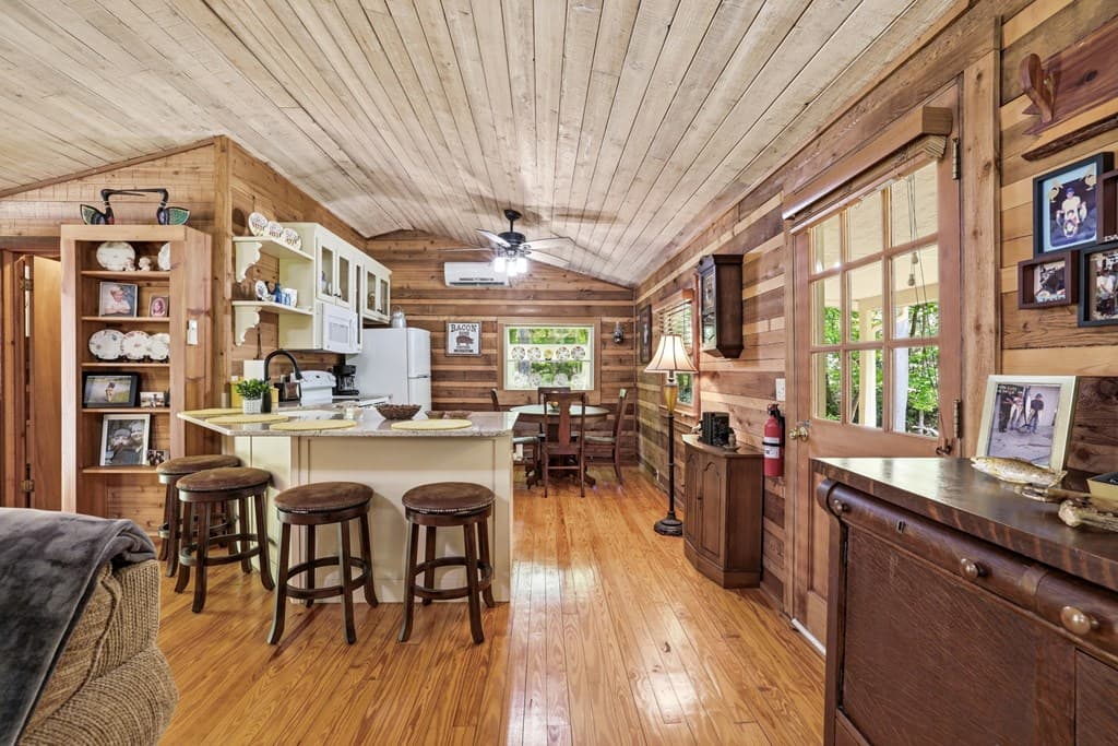 504 Compass Creek Drive, Hayesville NC 28904 - Photo