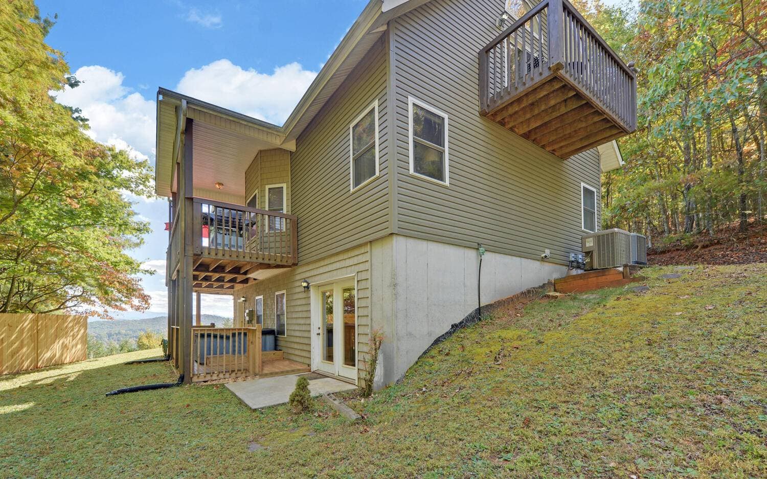 145 Lookout Drive, Blue Ridge GA 30513 - Photo