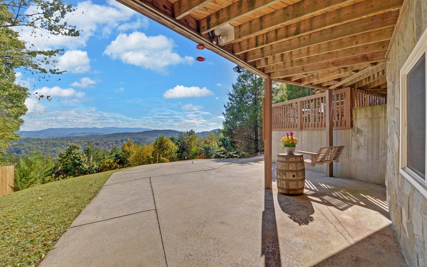 145 Lookout Drive, Blue Ridge GA 30513 - Photo