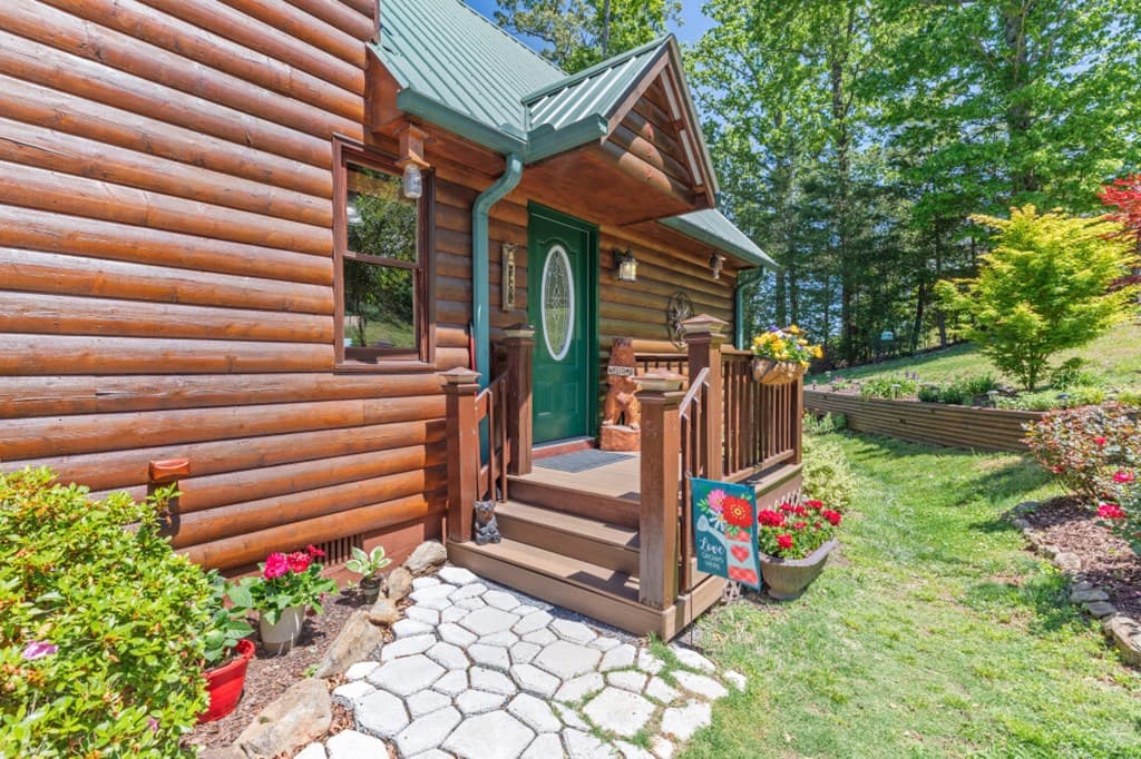 1055 Carolina Fox Circle, Murphy NC 28906 - Photo