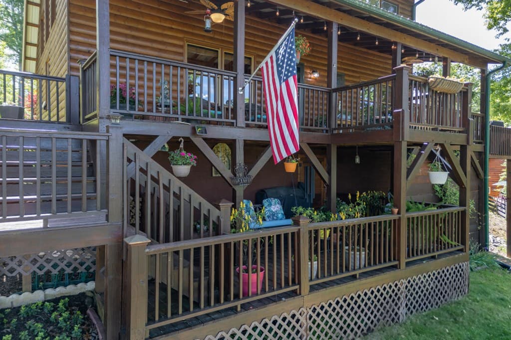 1055 Carolina Fox Circle, Murphy NC 28906 - Photo