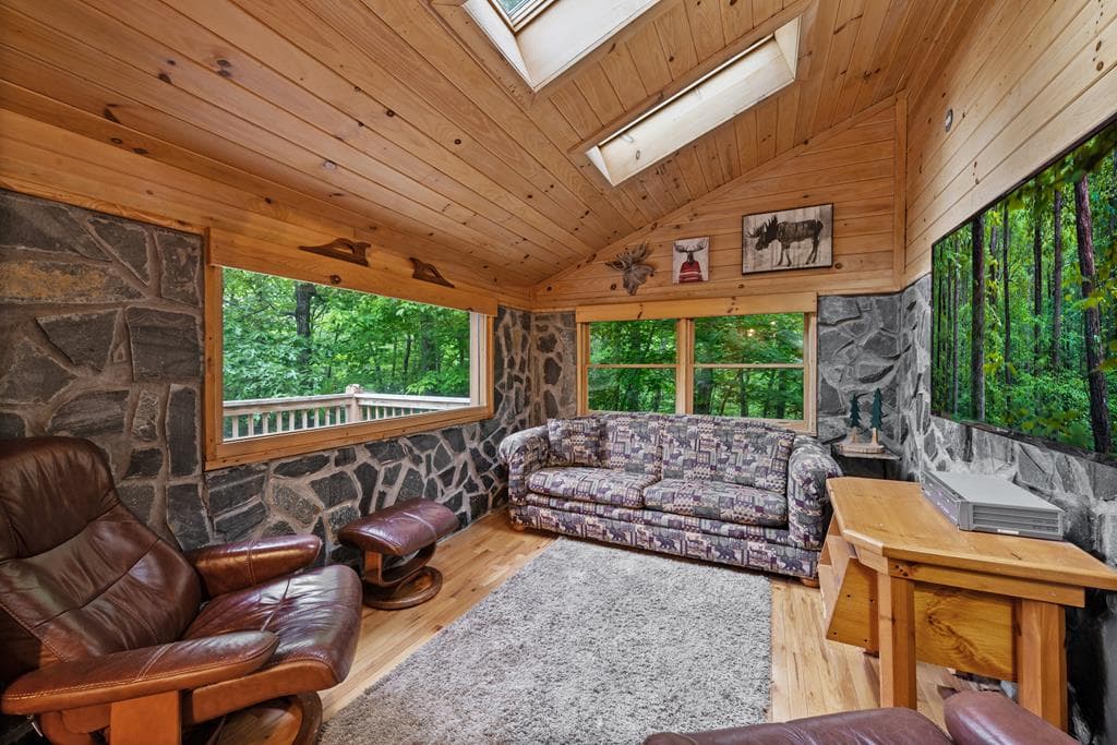 28 Hawkeye Ridge, Blue Ridge GA 30513 - Photo
