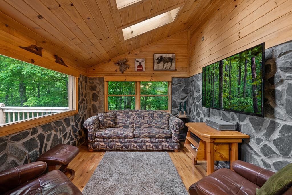 28 Hawkeye Ridge, Blue Ridge GA 30513 - Photo