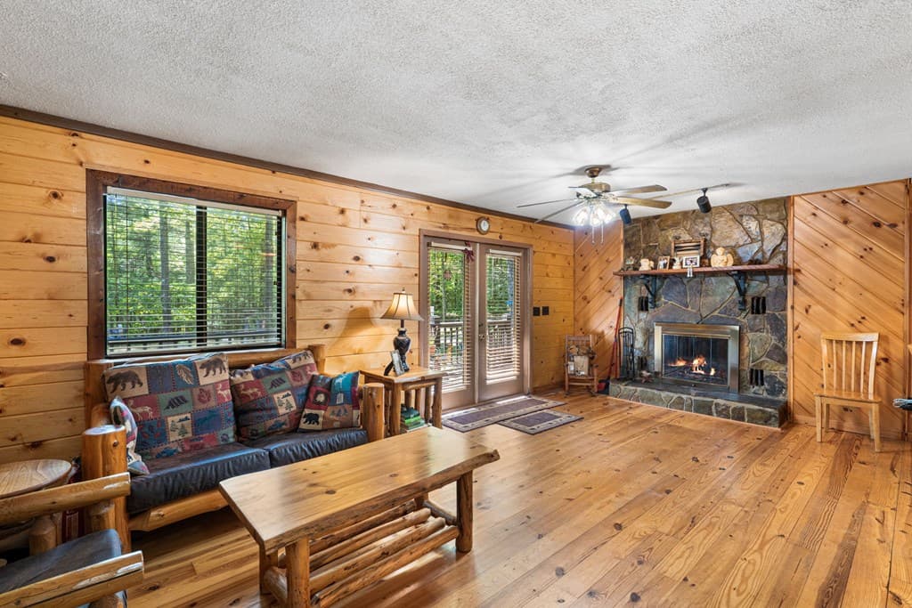 735 Liberty Circle, Murphy NC 28906 - Photo