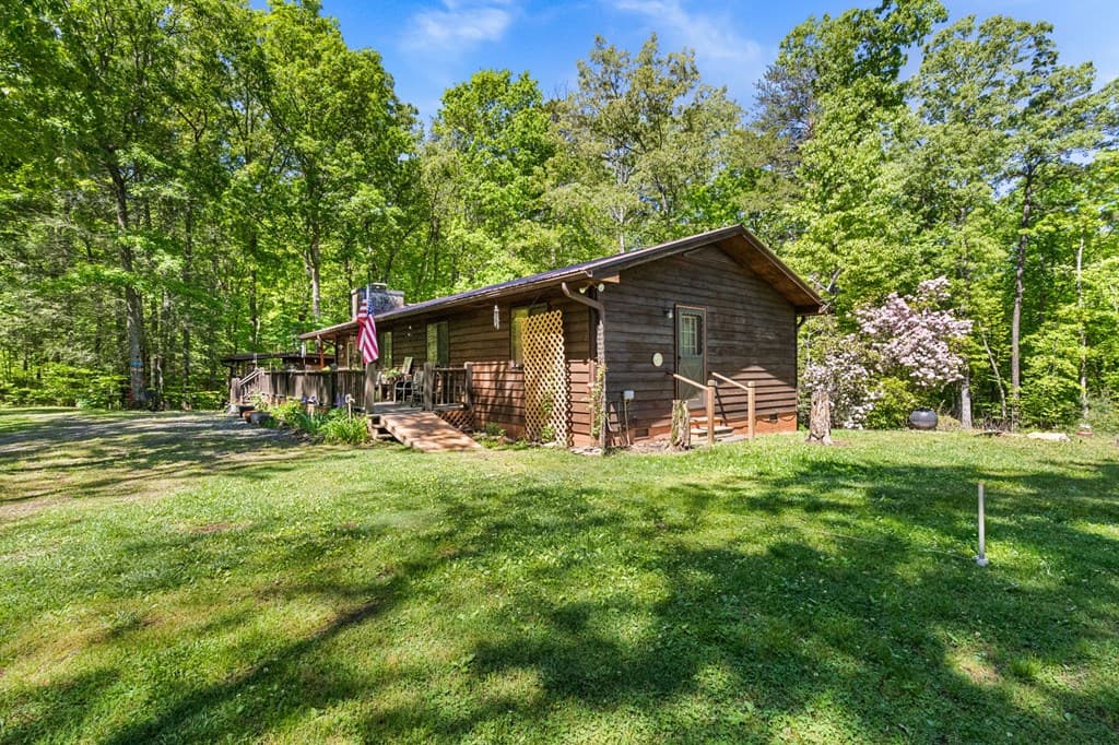 735 Liberty Circle, Murphy NC 28906 - Photo