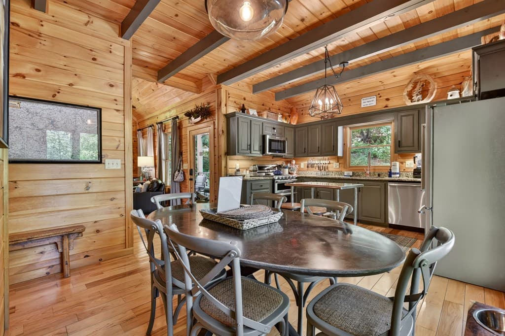 101 Overlook Road, Blue Ridge GA 30513 - Photo