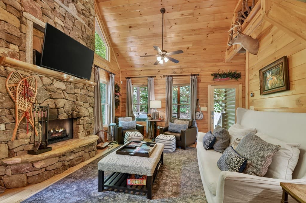 101 Overlook Road, Blue Ridge GA 30513 - Photo