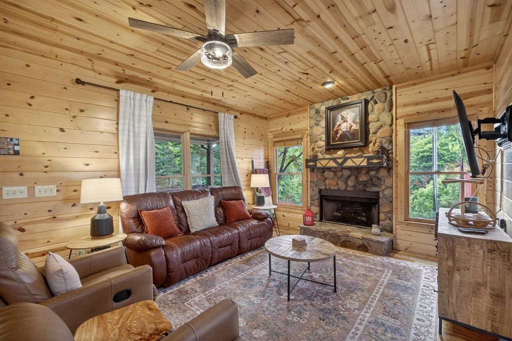 170 Wildwood Court, Ellijay GA 30540 - Photo