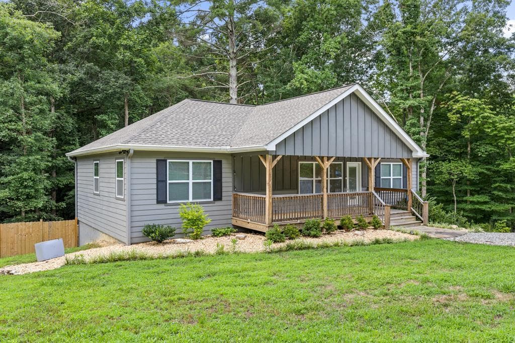 101 Christian Court, Blairsville GA 30512 - Primary photo