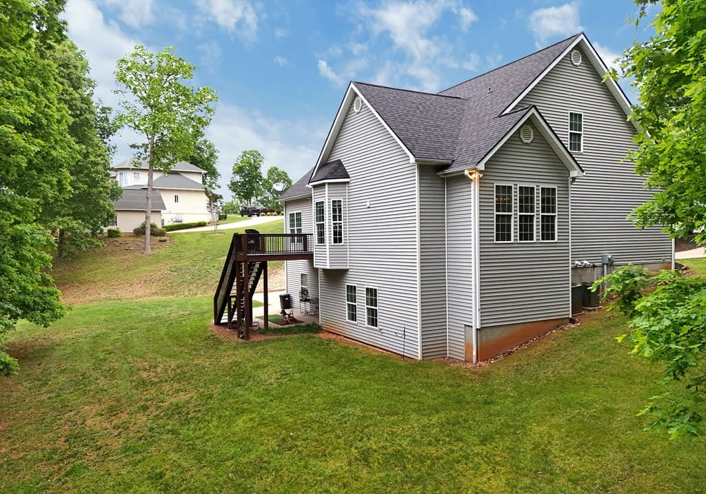 210 Longview Drive W, Blairsville GA 30512 - Photo