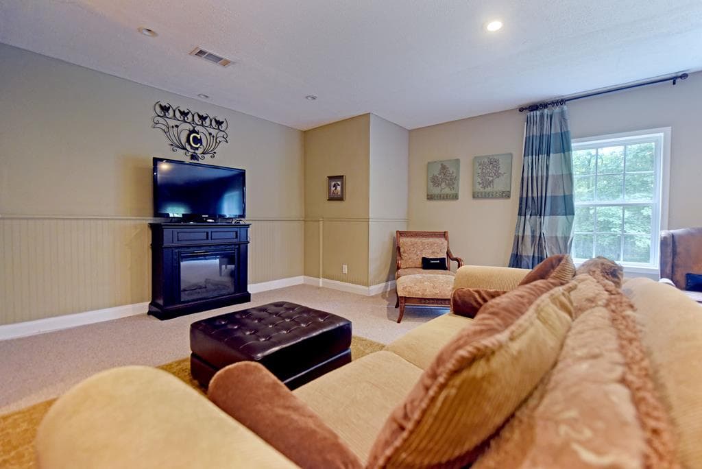 210 Longview Drive W, Blairsville GA 30512 - Photo