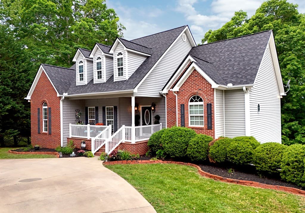 210 Longview Drive W, Blairsville GA 30512 - Photo