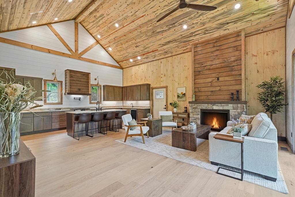 148 Virginia Drive, Blue Ridge GA 30513 - Photo