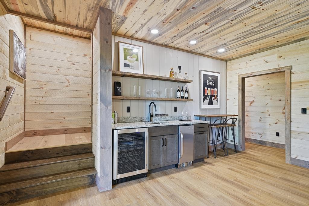 148 Virginia Drive, Blue Ridge GA 30513 - Photo