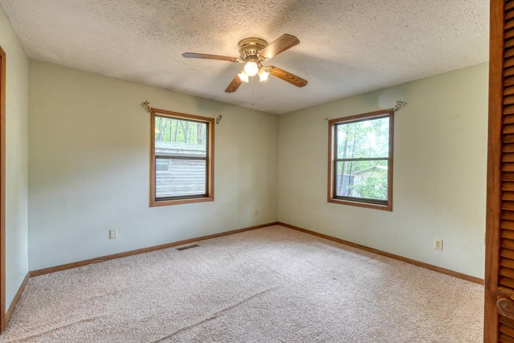 496 Forest Circle, Blairsville GA 30512 - Photo
