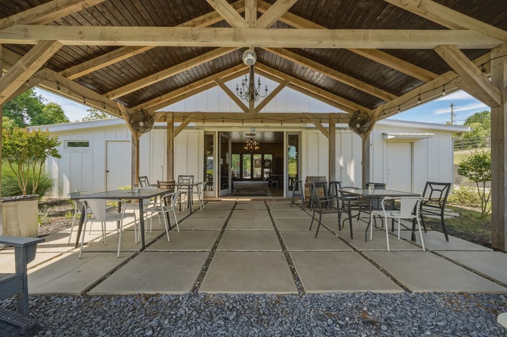 2317 Hwy 382, Ellijay GA 30540 - Photo