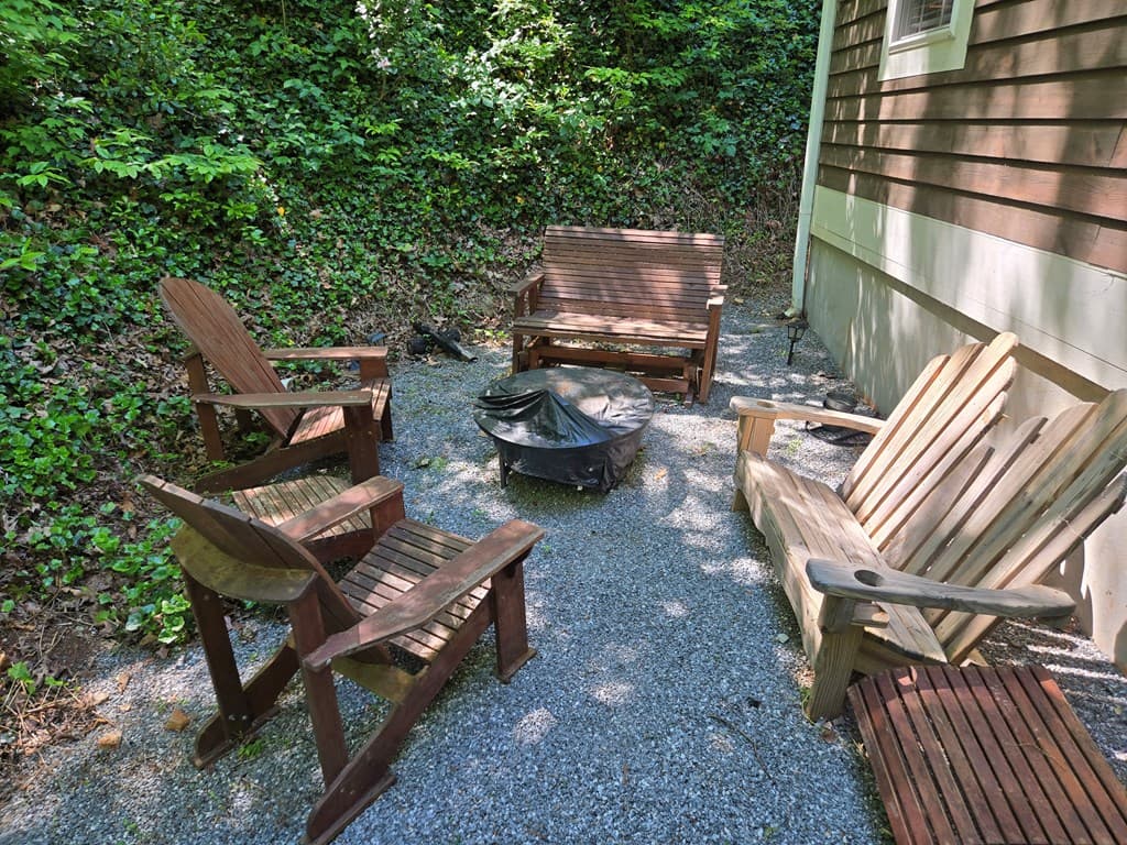 2102 Pooh Corner, Hiawassee GA 30546 - Photo