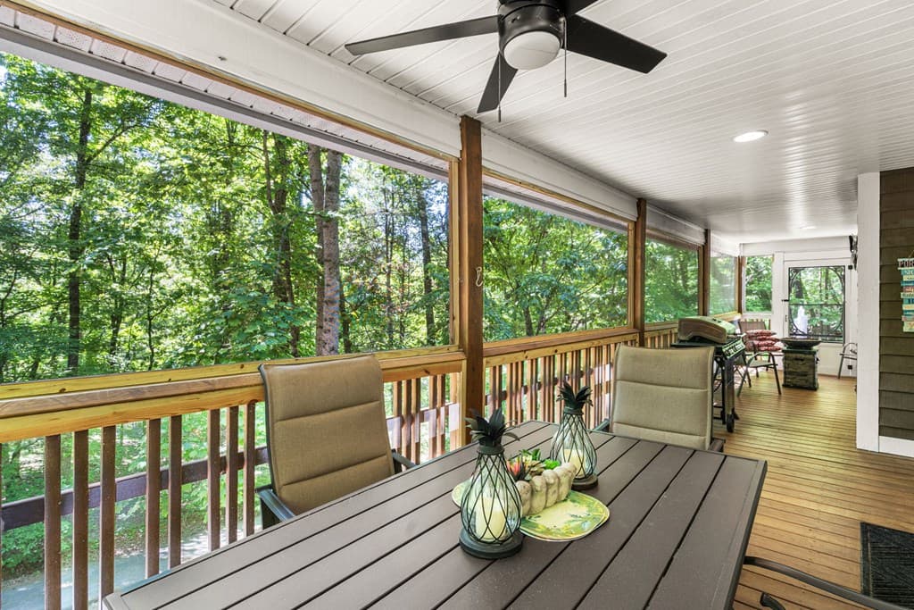 2102 Pooh Corner, Hiawassee GA 30546 - Photo