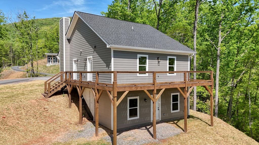 296 Peaks Drive, Hayesville NC 28904 - Photo