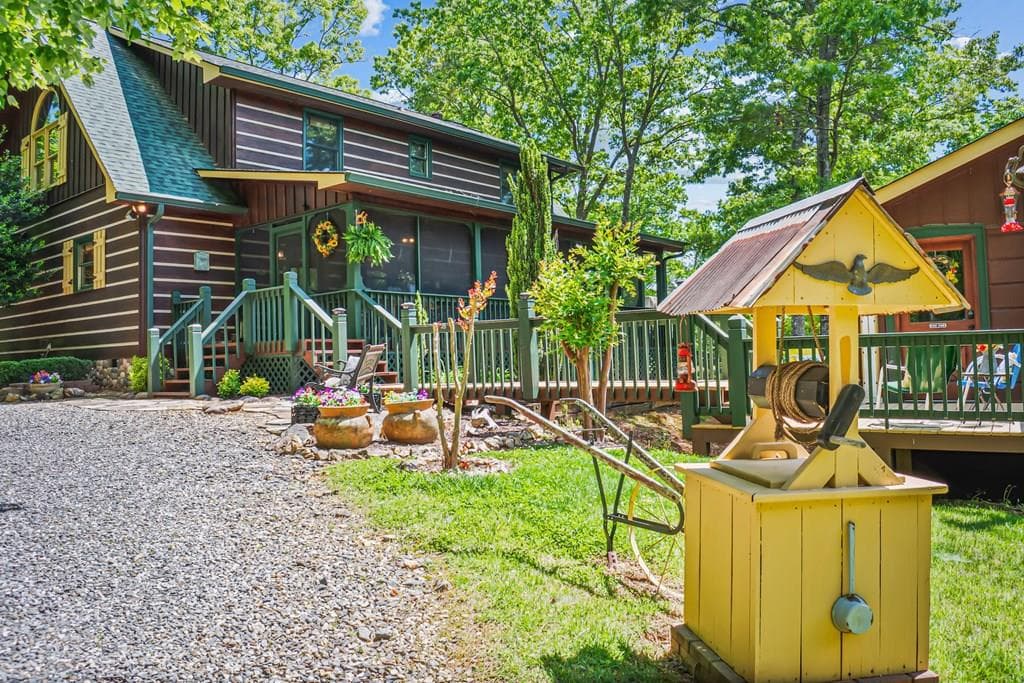 108 Wilscot Valley Drive, Morganton GA 30560 - Primary photo
