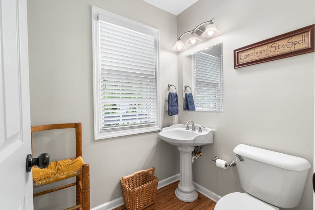450 Longview Drive, Hiawassee GA 30546 - Photo