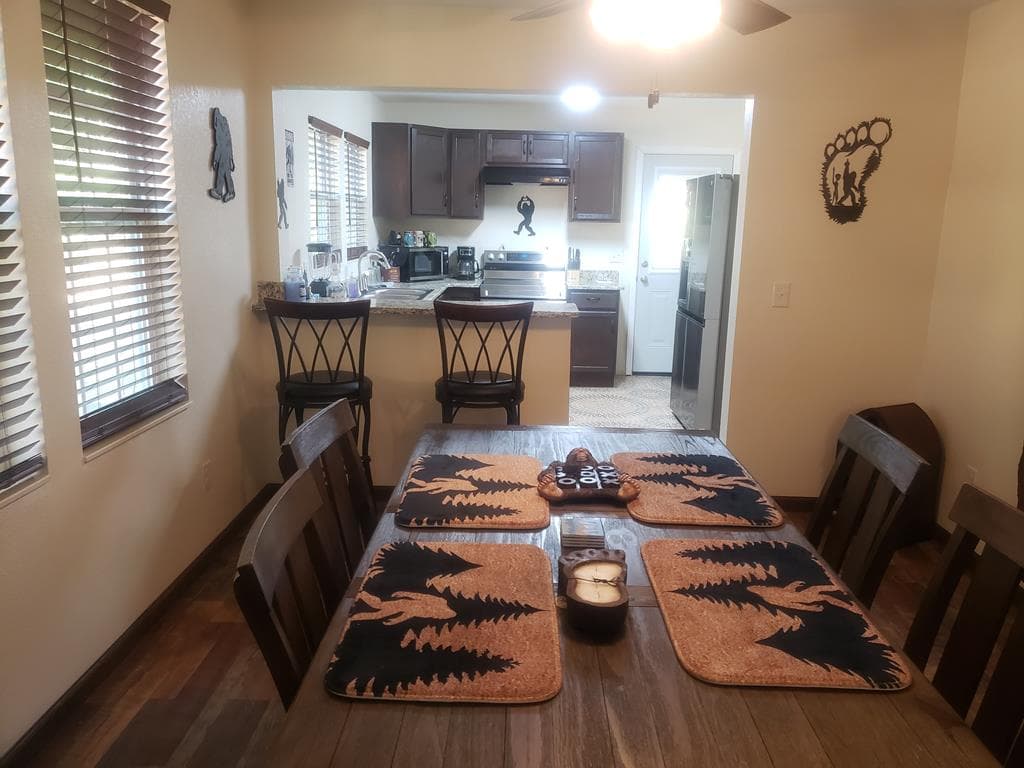 5842 Us Hwy 64 W, Brasstown NC 28902 - Photo