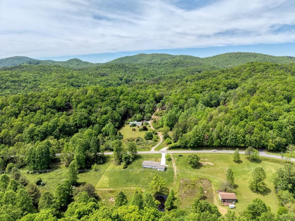 2514 Skeenah Gap Road, Suches GA 30572 - Photo