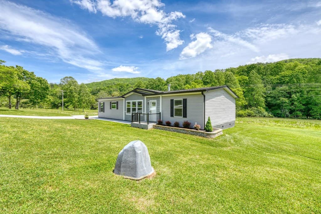 2514 Skeenah Gap Road, Suches GA 30572 - Photo